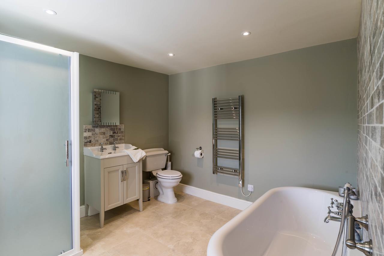 Greyhound Inn Wilton Wilton  Luaran gambar