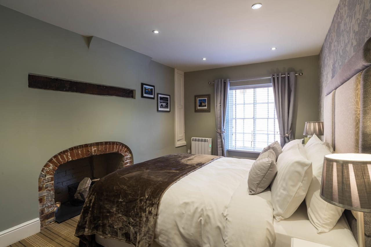 Greyhound Inn Wilton Wilton  Luaran gambar