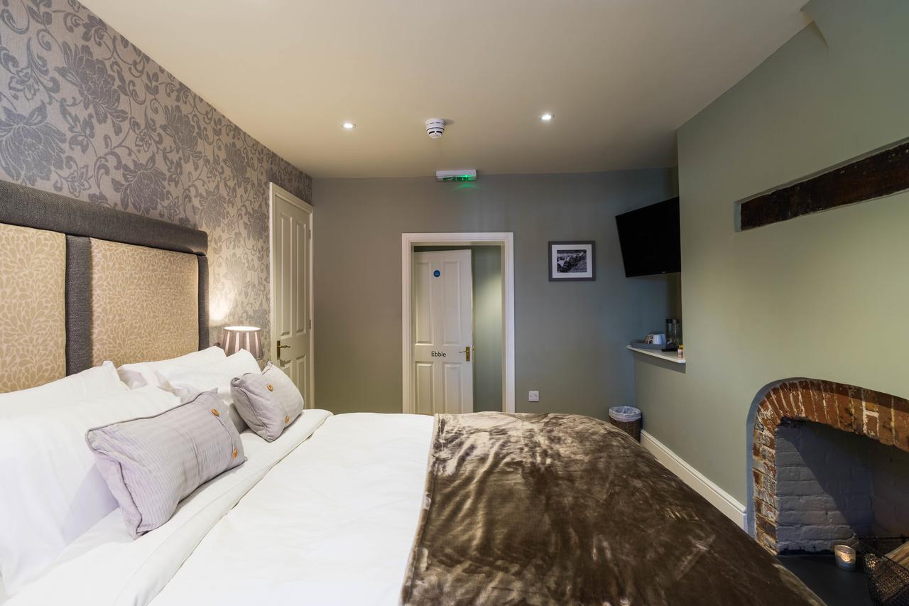 Greyhound Inn Wilton Wilton  Luaran gambar