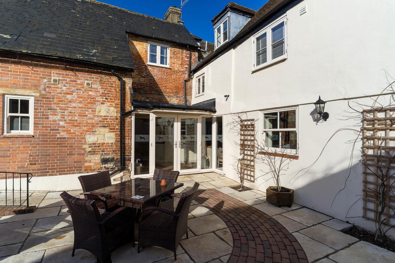 Greyhound Inn Wilton Wilton  Luaran gambar