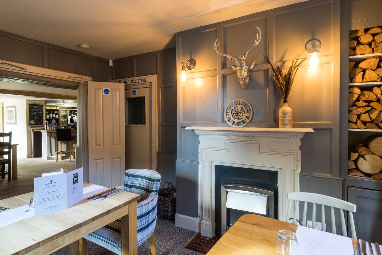 Greyhound Inn Wilton Wilton  Luaran gambar